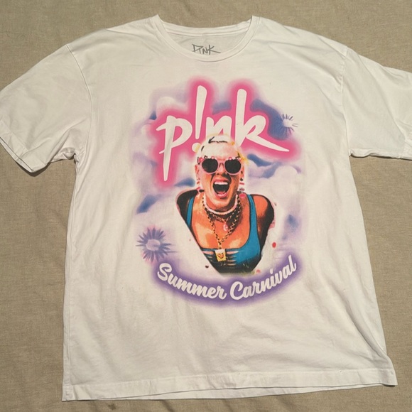 P!nk 2023 Summer Carnival T-shirt - Picture 1 of 5